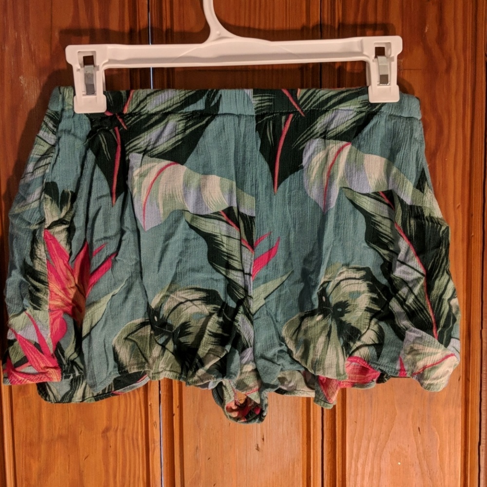 SMYM Shorts